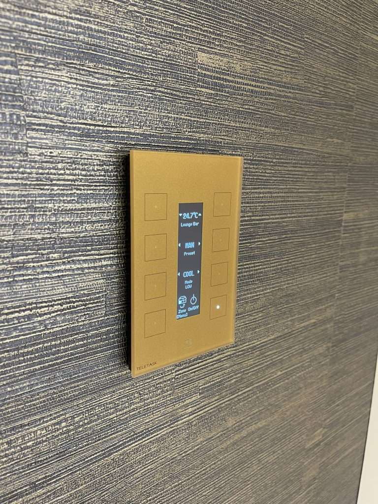 Heir-Loom boutique interior automation