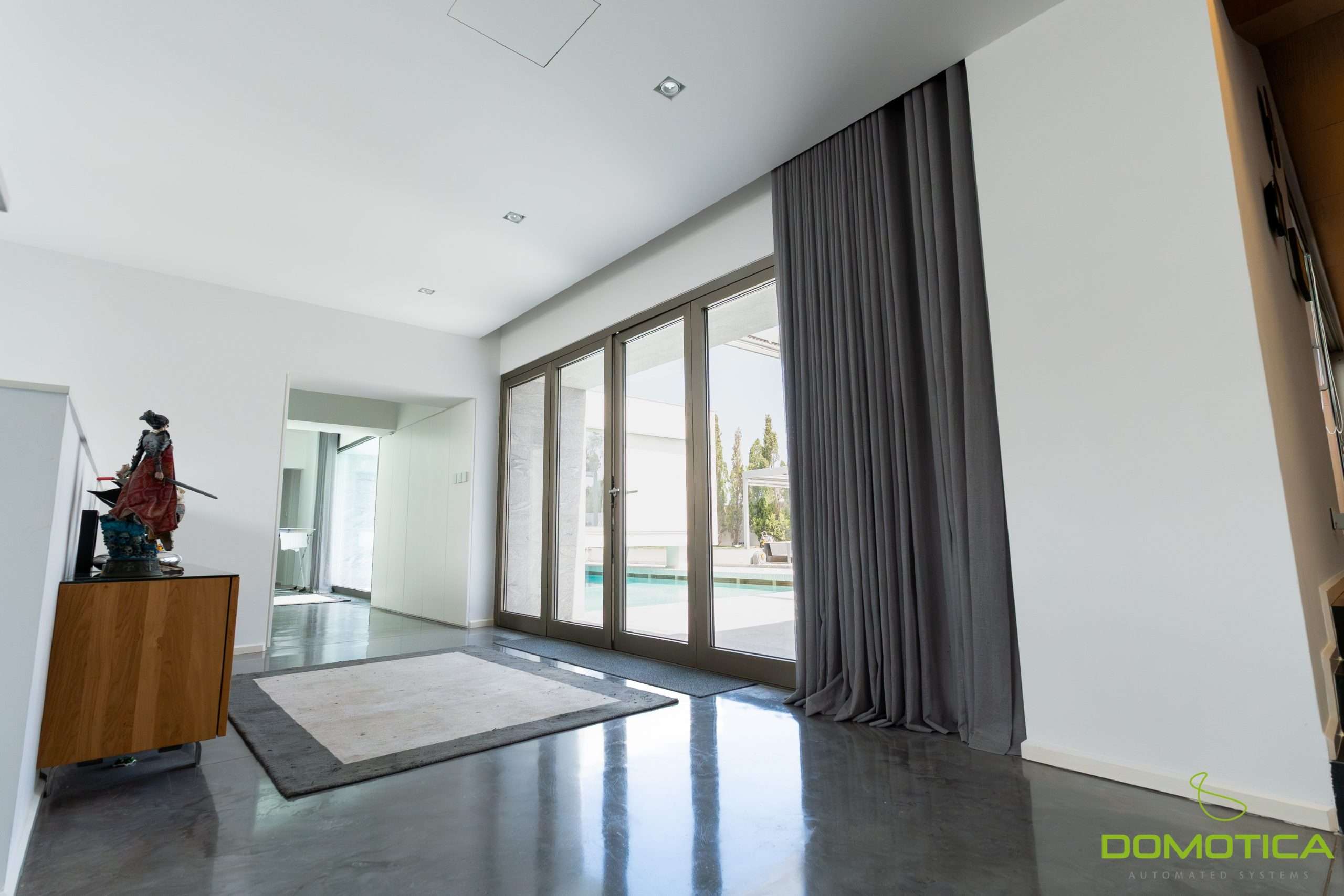 Luxury villa automation and monitoring interface